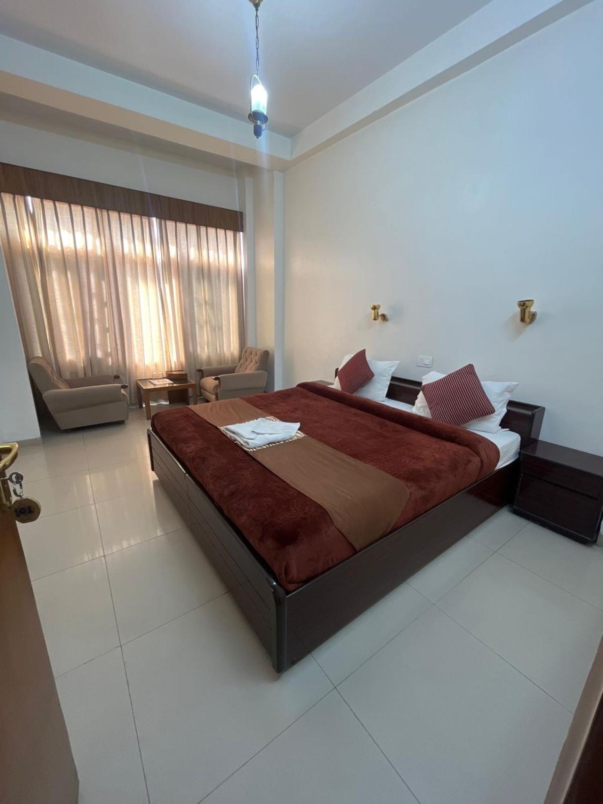 Tara Home Shimla Near Mall Road Екстер'єр фото